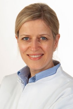 Dr. Christiane Michl
